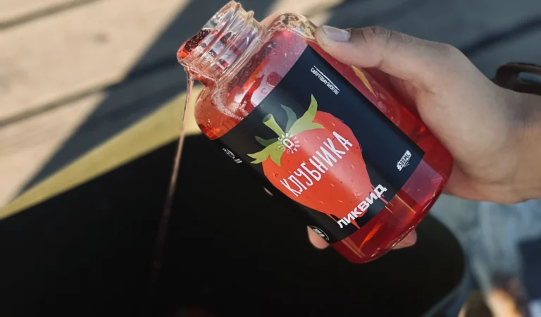 Разбираемся в жидкостях. Отличия между ликвидами, бустерами, аттрактантами, аромакомплексами и дипами